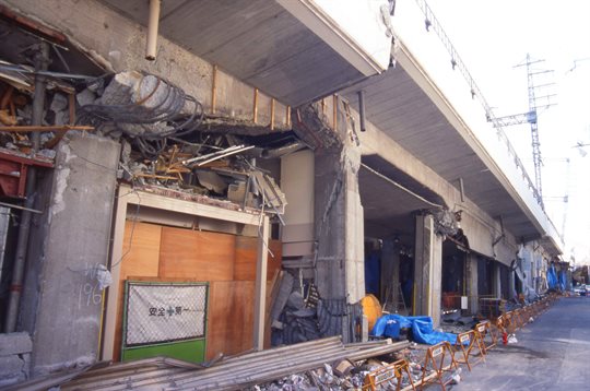 朝日火災自動車保険の評判 車両地震特約と長期保険が人気の理由 １番安い自動車保険教えます